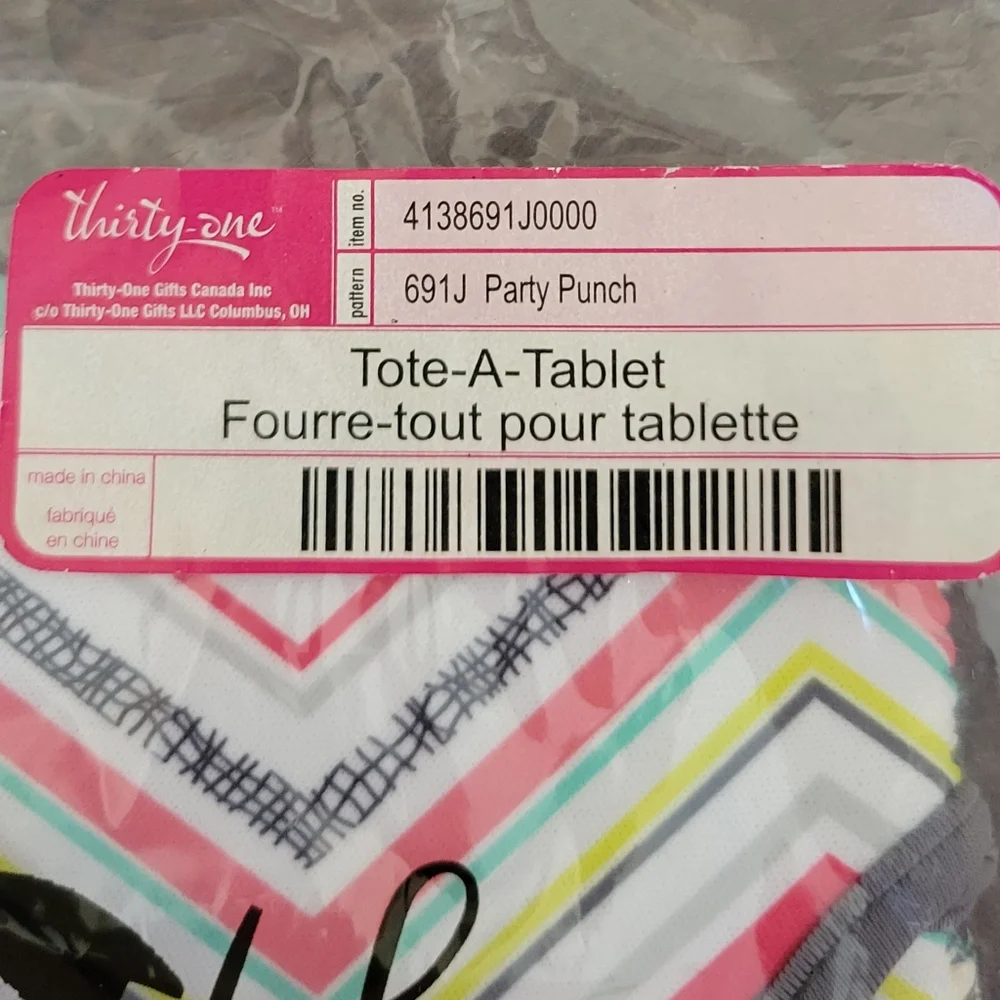 Thirty-One Tablet Sleeve